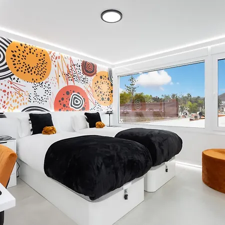 Апартаменти Complejo Del Surf 6d. Lujo. Vista Al Mar